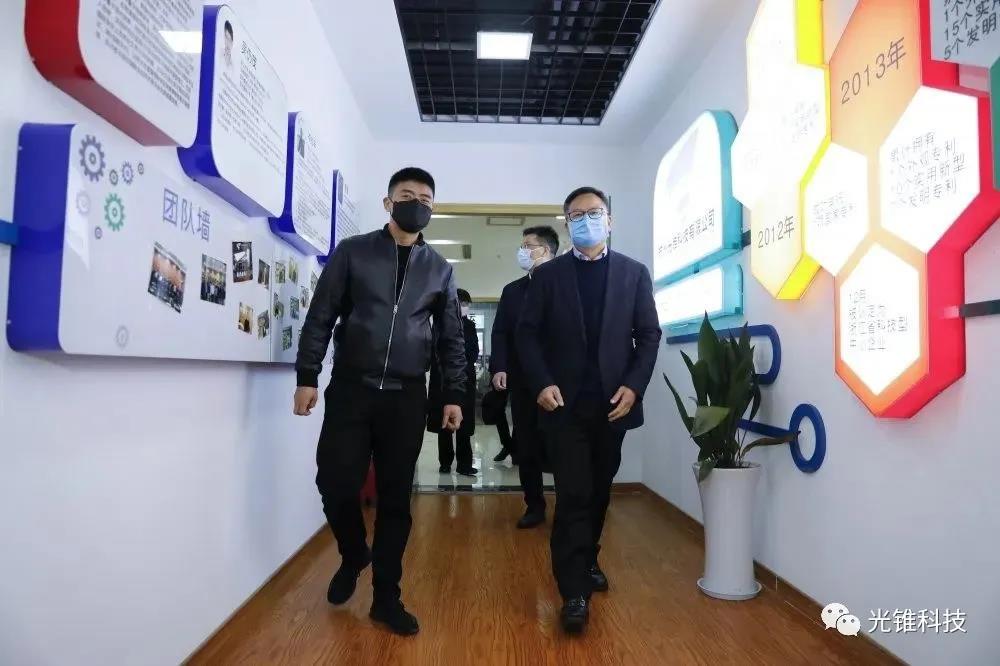 區人大常委會黨組書記、主任湯金華赴光錐了解復工復產情況